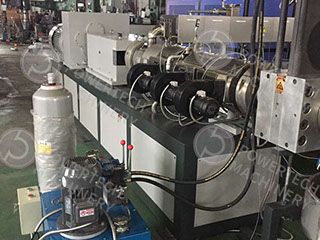 Двухшнековый конический экструдер SJSZ80/156