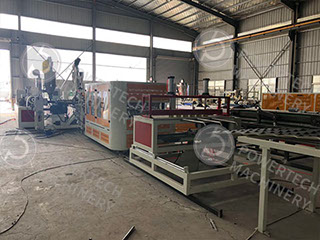 Экструзионная линия производства кровельного листа ПВХ